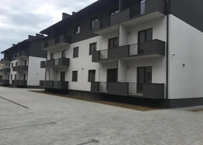 подобово Apartment *